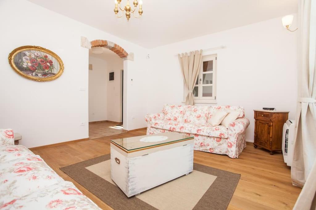 Villa Petra Пореч Екстериор снимка